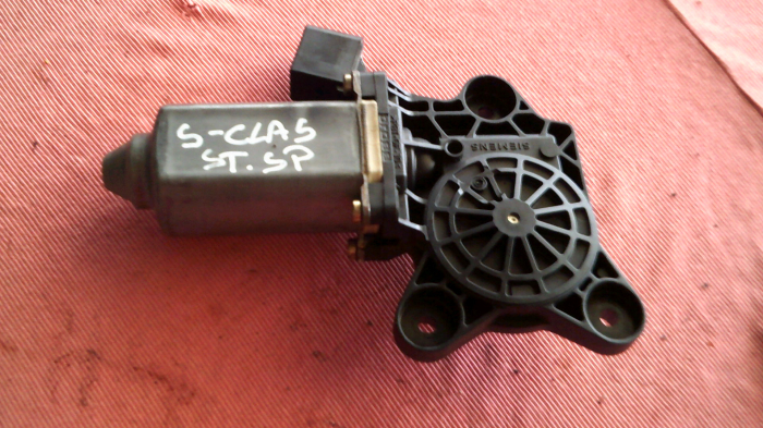 Motoras macara spate stanga pentru Mercedes s-class W220, cod 0536004902 [2]