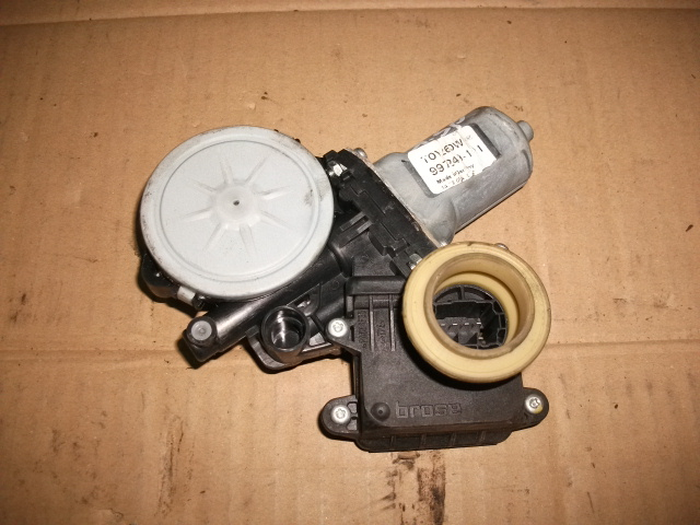 Motoras macara spate stanga pentru Toyota Corolla Verso ar10, cod 69840-0F020 [2]