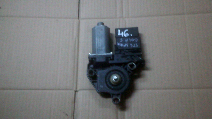 Motoras macara spate stanga pentru Volkswagen GOLF 5, cod 1K4839401E [2]