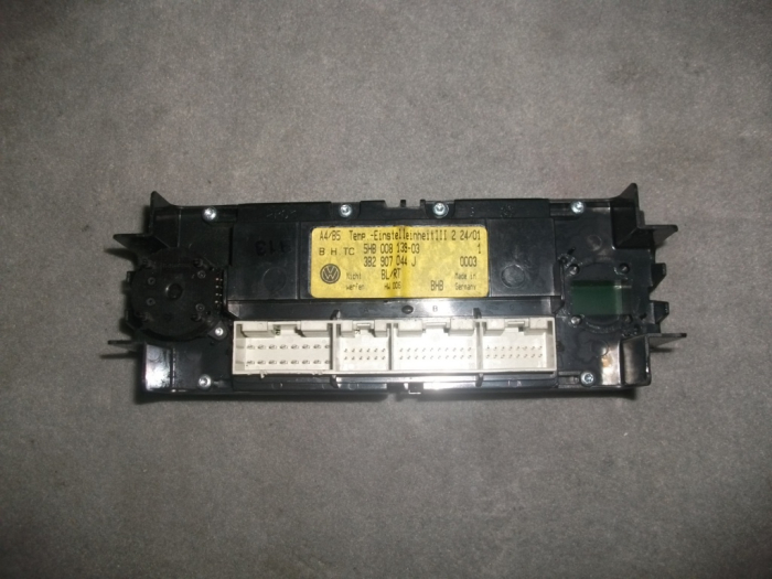 Panou comanda AC pentru Volkswagen Passat B5, an de fabricatie 2001 - 2005, cod 3B2907044J [2]