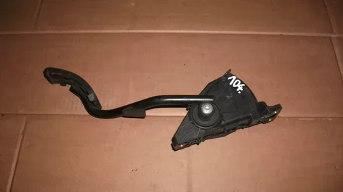 Pedala pentru Audi A2 , motorizare 1.4 benzina, cod 8Z2721523B [1]