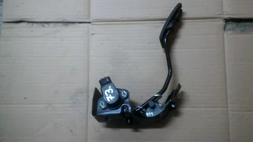 Pedala pentru Toyota Corolla Verso AR10, motorizare 2.2 diesel, cod 78111-35030 [2]