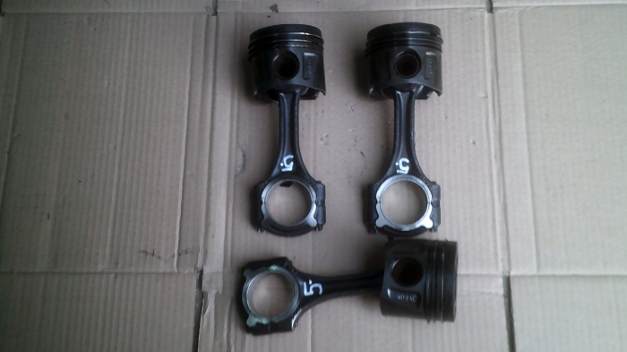 Piston cu biela pentru Smart Forfour 1, motorizare 1.5 diesel, cod 8340ANURAL [2]
