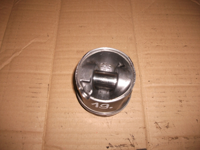 Fulie pentru Volkswagen Golf 6, motorizare 1.6 diesel, cod 03G105243 [2]