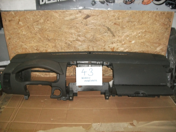 Plansa bord pentru Nissan Pathfinder R51 [2]