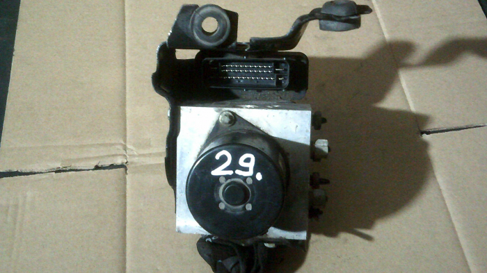Pompa ABS pentru Opel Insignia A, motorizare 1.8 benzina, cod 13326803 , 54085588B [2]