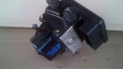 Pompa ABS pentru Volkswagen Golf 5, motorizare 2.0 Diesel, cod 1K0907379AC , 1K0614517AE [3]