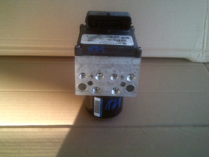 Pompa ABS pentru Volkswagen Passat B6, cod 3C0614109K   ,   16431508-E [3]