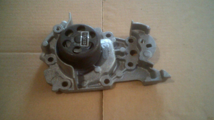 Pompa apa Renault CLIO 3 , Dacia, Nissan, AN 2003-2011 COD   VKPC86810 PIESA NOUA , NEFOLOSITA [2]