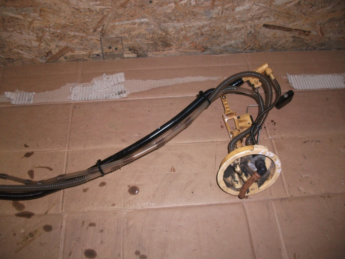 Pompa de alimentare pentru BMW Seria 1 E87,Seria 3 E90,E91  motorizare 2.0 diesel, cod A2C53025289 [2]