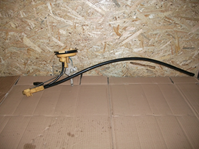 Pompa de alimentare pentru BMW Seria 3 E46, motorizare 2.0 diesel, cod 221824065006 [2]