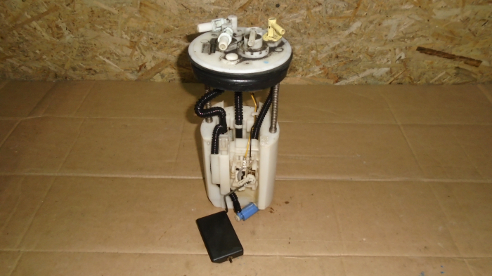 Pompa de alimentare pentru Honda Civic 8, motorizare 2.2 diesel, cod 17708-SMJ-E02-M1 [2]