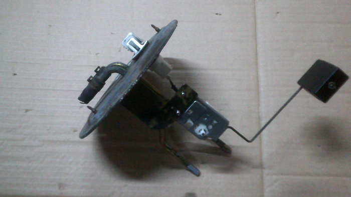 Pompa de alimentare pentru Mazda 5 CR, motorizare 2.0 diesel, cod CC30 [2]