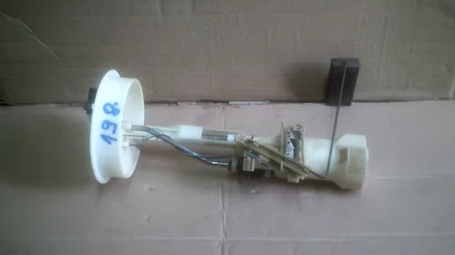 Pompa de alimentare pentru Volkswagen Golf 3, motorizare 1.9 Diesel, cod 1H9919183C [2]