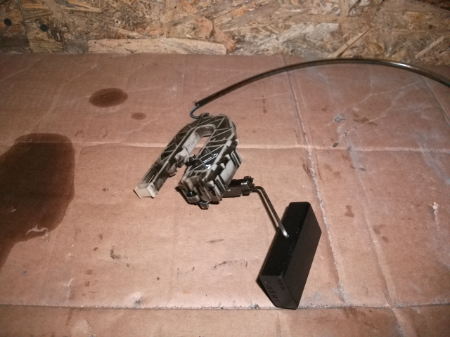 Pompa de alimentare pentru Volkswagen Phaeton , motorizare 5.0 diesel, cod 221842005001 [2]