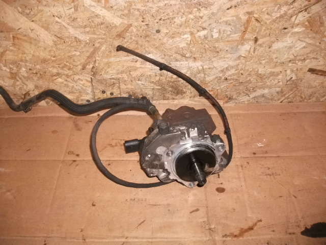 Pompa de inalta presiune pentru BMW Seria 3 E91, motorizare 3.0 diesel, cod 0928400560 [2]