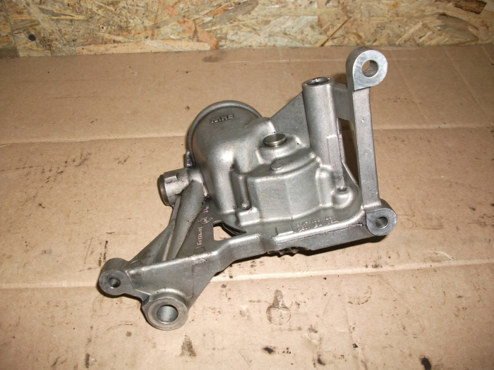Pompa de ulei pentru Audi A6 C5, motorizare 2.5 diesel, cod 059115105H [3]