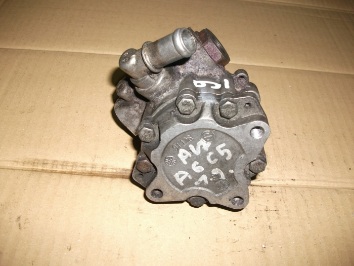 Pompa servodirectie pentru Audi A6 C5, motorizare 1.9 diesel, cod 4B0145155T [3]