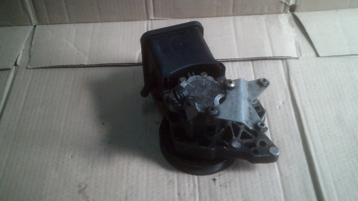 Pompa servodirectie pentru BMW X5 E53, cod 6756930 [3]