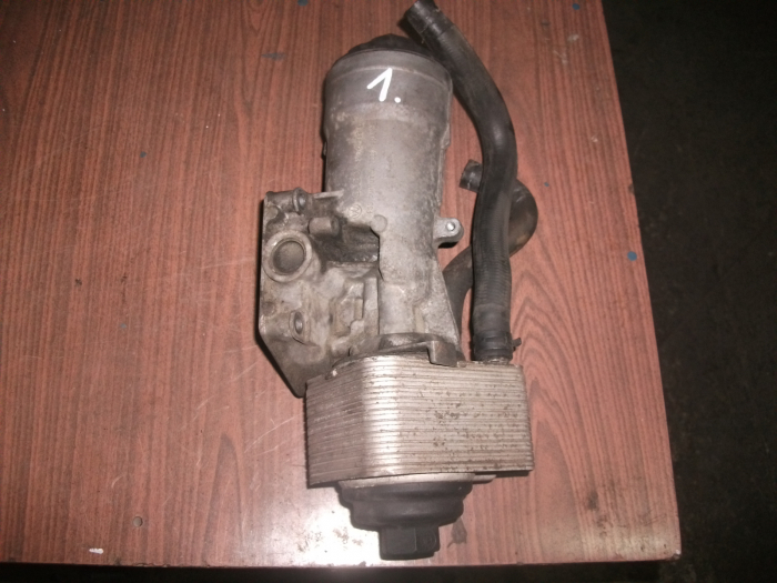 Racitor ulei pentru Audi A6 C6, motorizare 2.0 diesel, cod 045115389E [1]