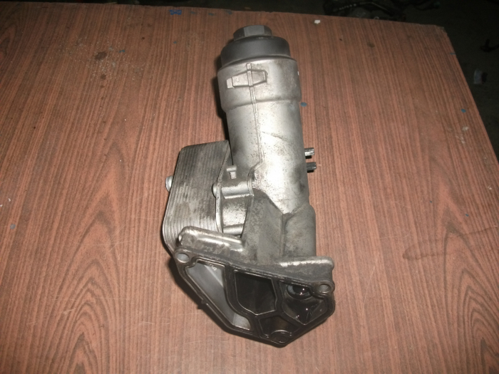 Racitor ulei pentru BMW Seria 1 E87, motorizare 2.0 diesel, cod 7787072 [2]