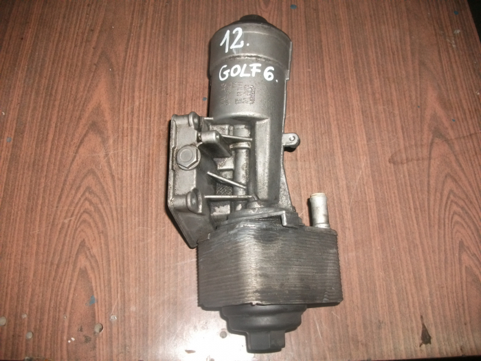 Racitor ulei pentru Volkswagen Golf 6, motorizare 2.0 diesel, cod 045115389H [1]