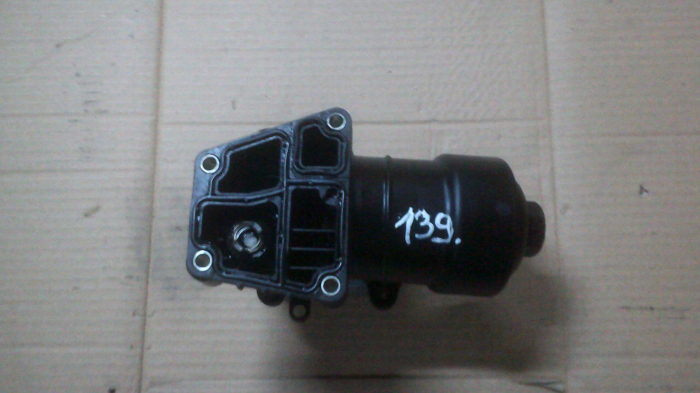 Racitor ulei pentru Volkswagen Passat B6, motorizare 2.0 diesel, cod 03L117021C [2]