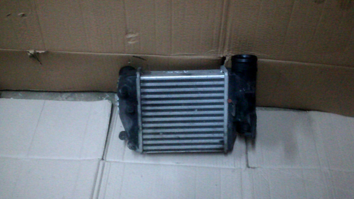 Radiator pentru AUDI A6 C6, motorizare 3.0 DIESEL, cod 4F0145806E [2]