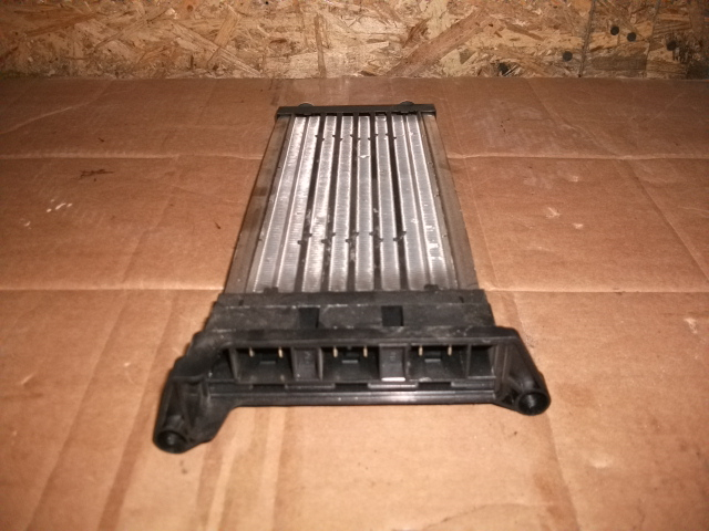 Radiator pentru AUDI A6 C6, motorizare 3.0 DIESEL, cod 4F0819011 [2]