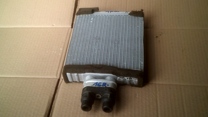 Radiator pentru SEAT IBIZA 6J, motorizare 1.4 DIESEL, cod 6Q0819031 [2]