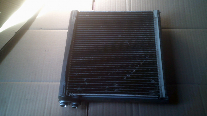 Radiator pentru Toyota COrolla Verso AR10, motorizare 2.2 DIESEL [2]