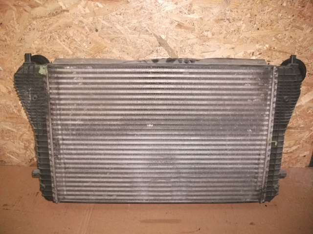 Radiator pentru Volkswagen passat B6, motorizare 1.9 DIESEL, cod 1K0145805G [2]