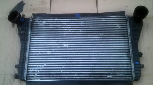 Radiator pentru Volkswagen Passat B6, motorizare 1.9 Diesel, cod 3C0145805R [2]