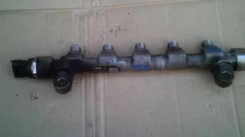 Rampa injectie pentru Kia Ceed ED, motorizare 1.6 Diesel, cod 31400-2A420 , 0445214181 [1]