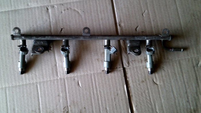 Rampa injectie pentru Suzuki Swift RS, motorizare 1.3 benzina, cod 297500-0560 [2]