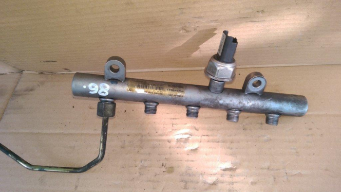 Rampa injectie pentru Volvo V50 , motorizare 2.0 diesel, cod 9645689580   ,   55PP02-02   ,   5WS40039 [3]