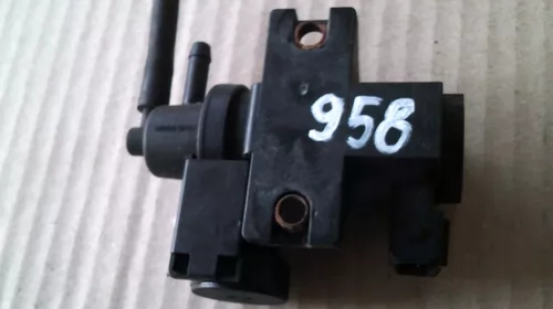 Senzor pentru Alfa Romeo 159 , cod 55203202 [1]