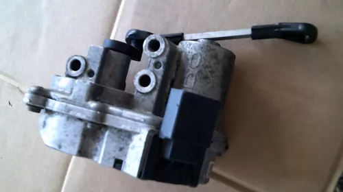 Senzor pentru Audi A4B7 , cod 059129086D [3]