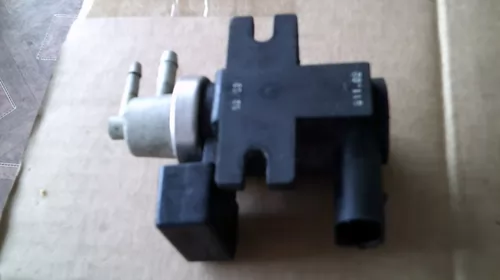 Senzor pentru Audi A4B7 , cod 8E0906627B [2]