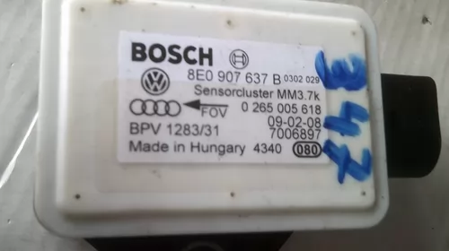 Senzor pentru Audi A4B7 , cod 8E0907637B [1]