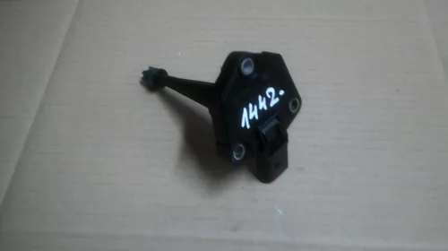 Senzor pentru Audi A4B8 , cod 04L907660A [1]
