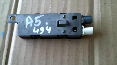 Senzor pentru Audi A5 8T, cod 8T8035225C [1]