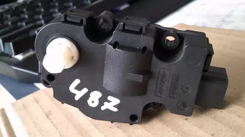 Senzor pentru Audi A5 8T, cod EFB330 [1]