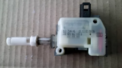Senzor pentru Audi A6C5 , cod 4B9962115 B [2]