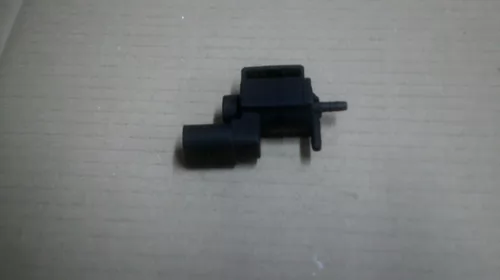 Senzor pentru Audi A6C6 , cod 037906283C [2]
