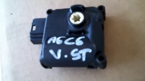 Senzor pentru Audi A6C6 , cod 4F0820511A [2]