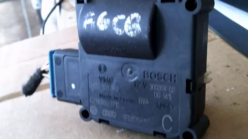 Senzor pentru Audi A6C6 , cod 4F0820511B [2]