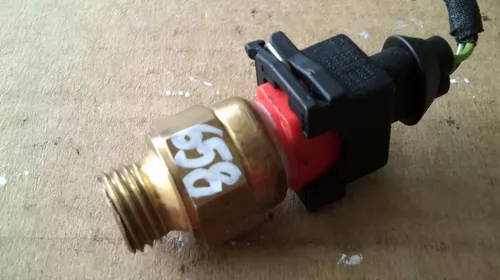 Senzor pentru BMW Seria 3 E46, cod 1741900 [1]