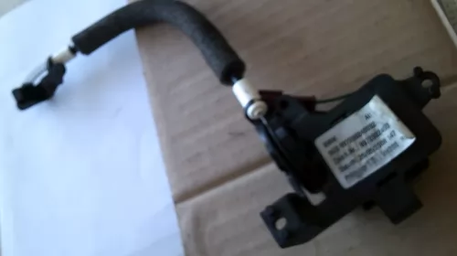 Senzor pentru BMW Seria 3 E90, cod 897200240002 [1]