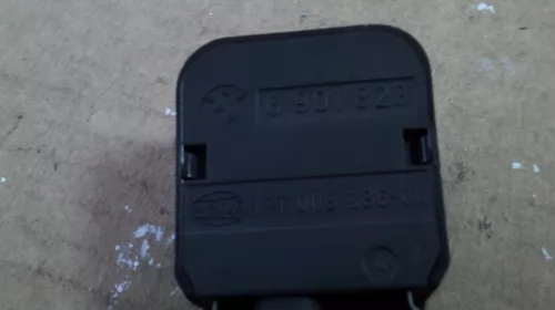 Senzor pentru BMW Seria 5 E39, cod 6901823 [1]